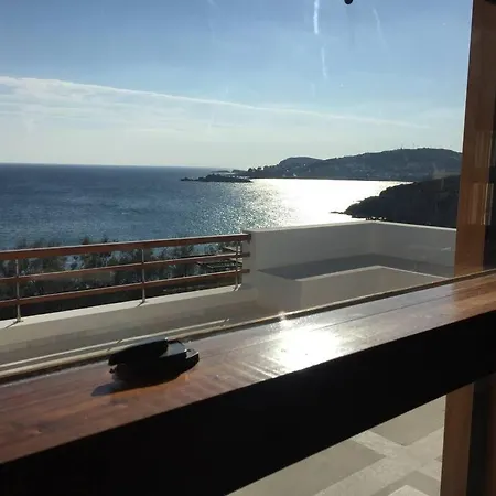Syros Beach House *